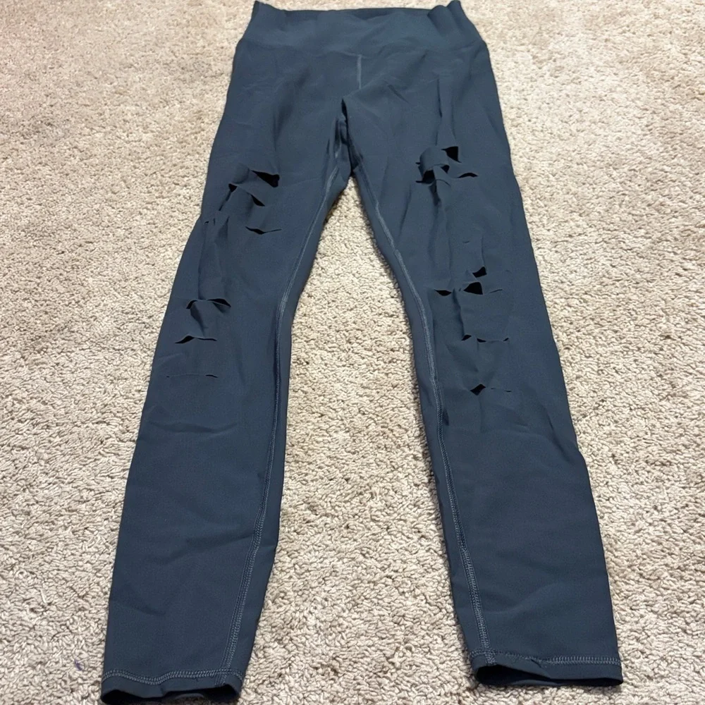 ALO High-waist ripped warrior legging Gray Medium
